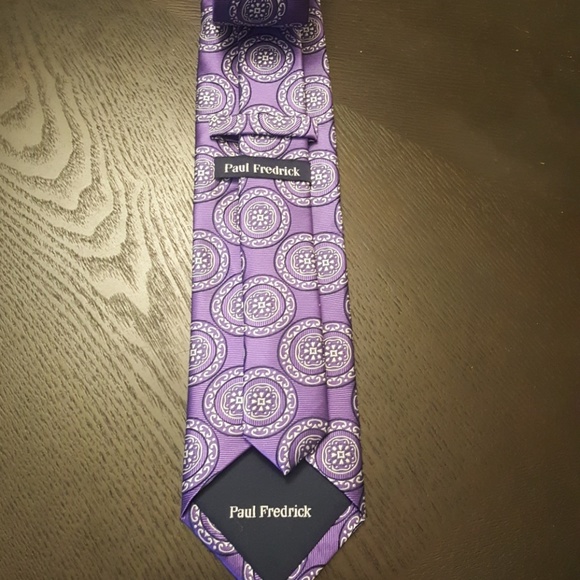 Paul Fredrick Silk Tie - Picture 3 of 4